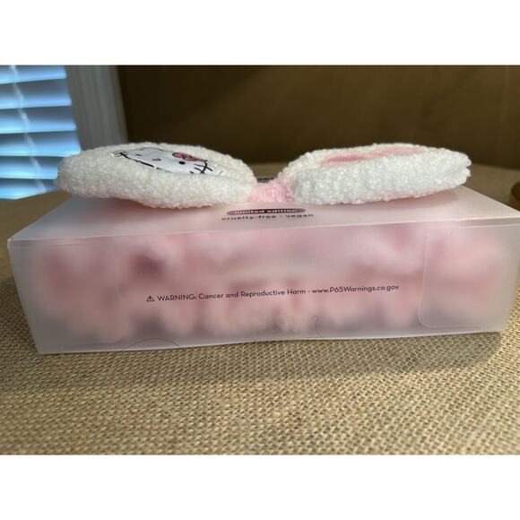 Creme Shop HELLO KITTY Plush Teddy Strawberry Latte Spa Headband - Picture 9 of 9